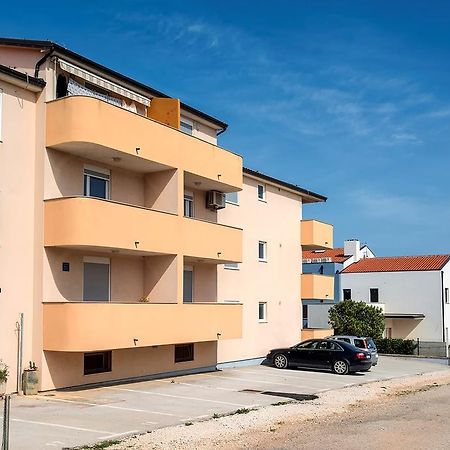 Apartment Frlan Ližnjan Exterior foto
