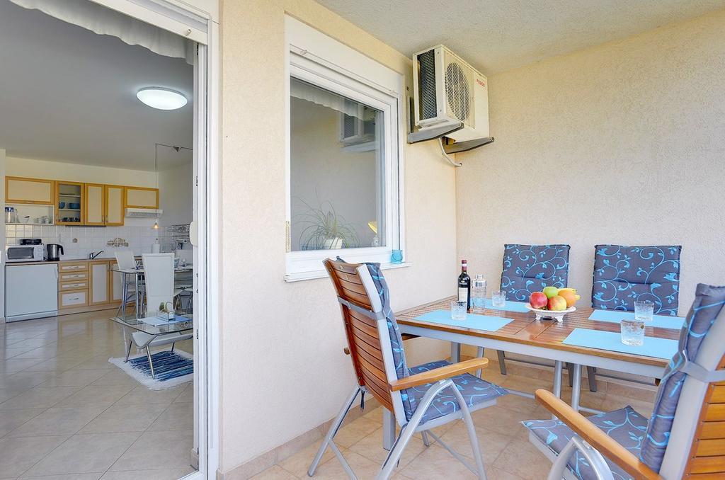 Apartment Frlan Ližnjan Exterior foto